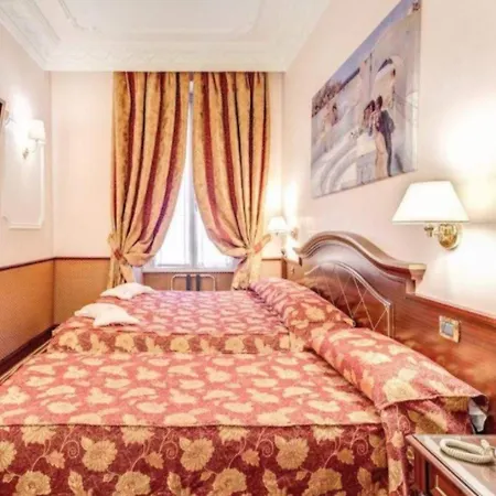 Re Luxury 3* Rome