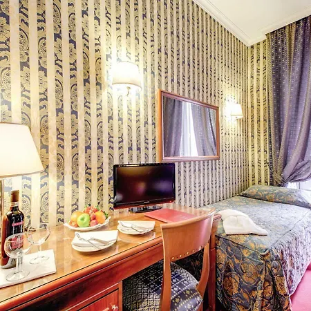 Re Luxury 3* Rzym